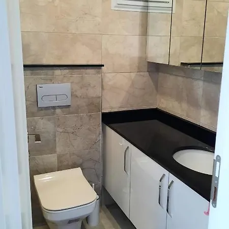 Center 2+1 * Αλάνια